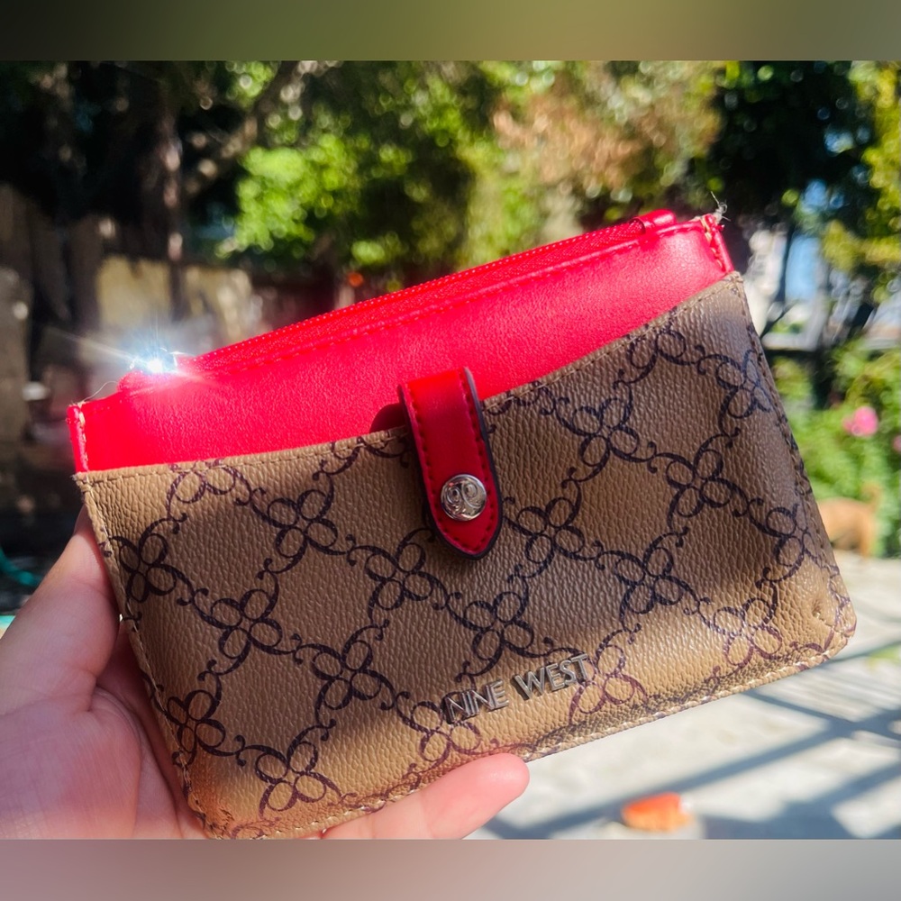 Nine West wallet👑